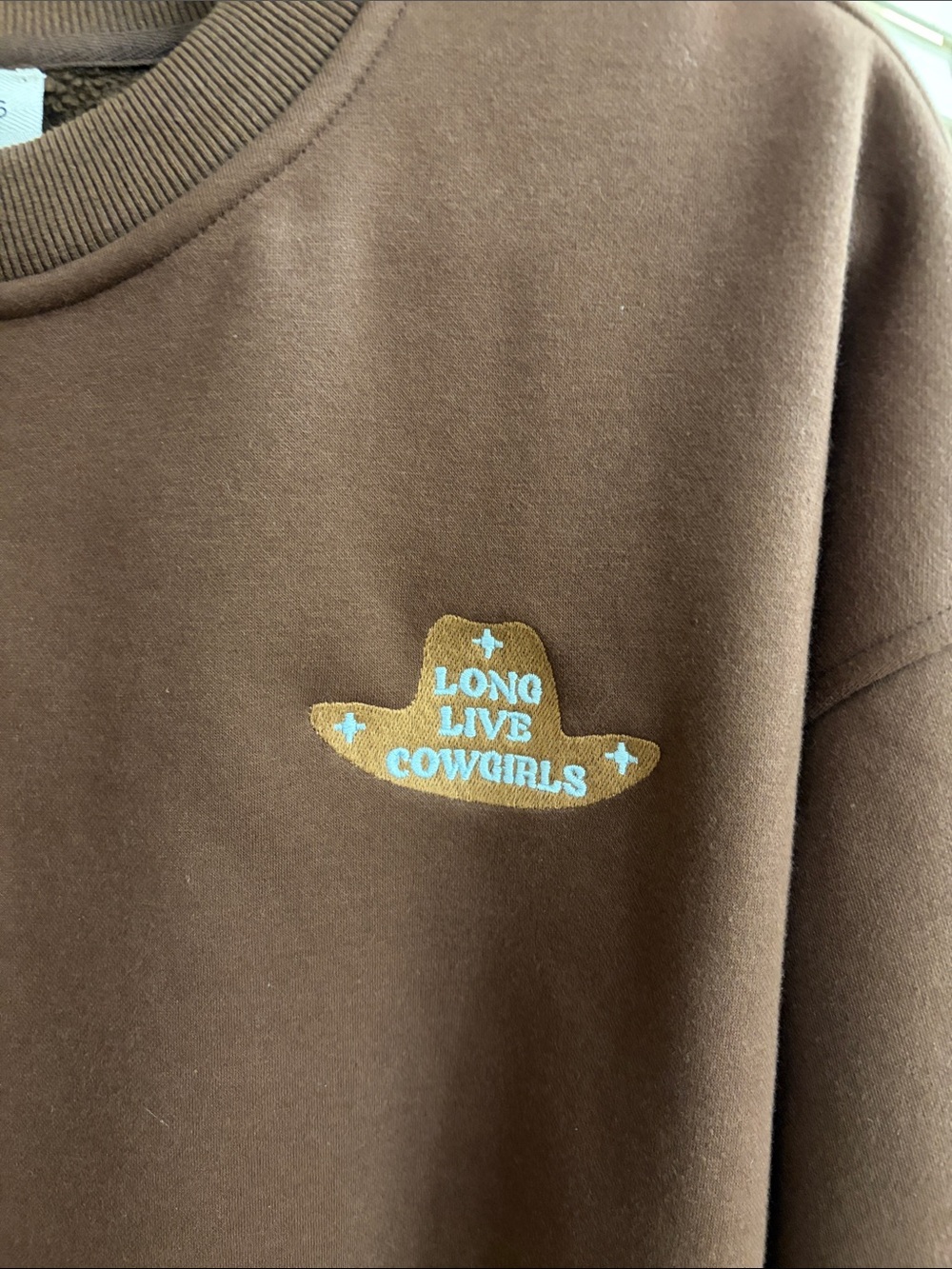 Le Lis Brown Crewneck Sweatshirt with 'Long Live Cowgirls' Patch - Picture 4 of 10